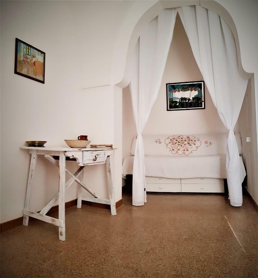 La Corte Del Nonno By Itriahomes Ceglie Messapica Exterior photo